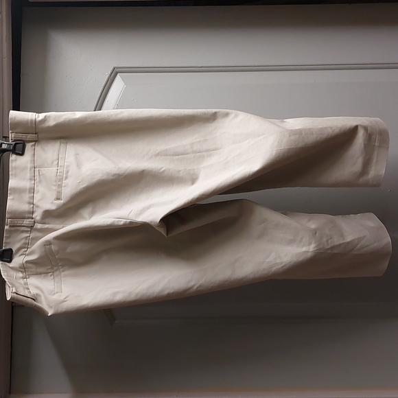 Dockers Sz 14 - Picture 6 of 16